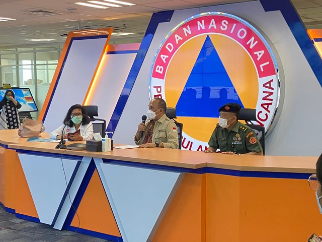 Penerimaan rombongan kunjungan belajar oleh Kabid Pengendalian Taktis dan Evaluasi Operasi, Drs. Gatot Satria Wijaya, M.Si. (Foto: Dokumentasi Mahasiswa MB)