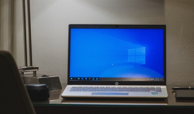 Ilustrasi Windows 10. Foto: Unsplash