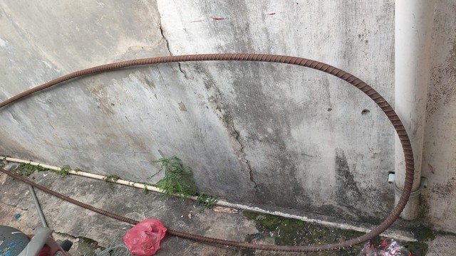 Polsek Teluk Betung Utara Datangi Rumah Anak Telantar Akibat Ayahnya Ditangkap (2)