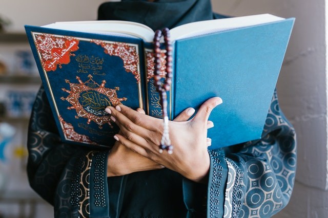 Ilustrasi Doa Agar Pasangan Setia. Foto: Pexels