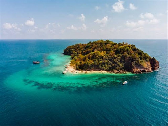 Wilayah Kepulauan Wallacea adalah sekelompok pulau yang terdapat di wilayah Indonesia tengah. Foto: Pexels.com