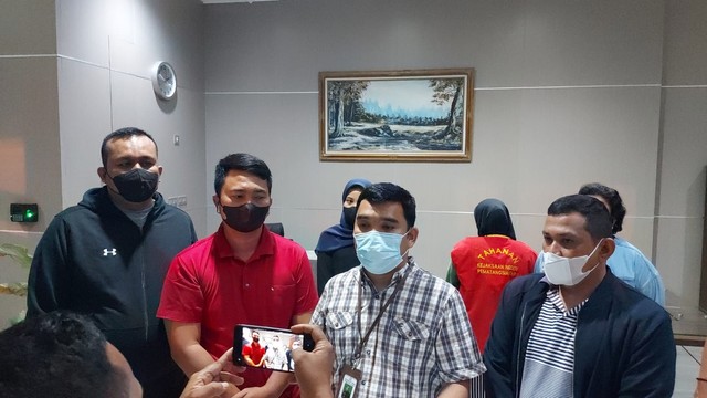 Kejati Sumut saat menangkap eks Manager SPBU yang korupsi Rp7,3 M. Foto: Dok. Istimewa