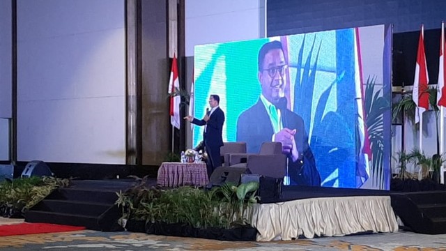 Gubernur DKI Jakarta, Anies Baswedan, dalam acara dialog kebangsaan di Kota Makassar. Foto: Dok. Istimewa