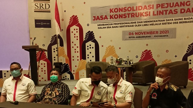 Jutaan Tukang Bangunan Terancam Menganggur Gara-gara Aturan Baru Jasa Konstruksi (1)