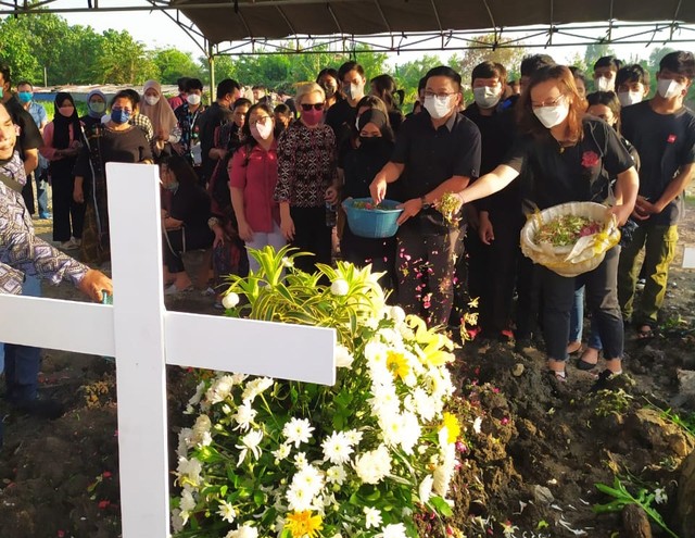 Erfando, Mahasiswa Ubaya yang Meninggal saat Ikuti Mapaus Dimakamkan Sore ini