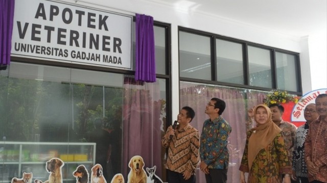 Apotek khusus hewan satu-satunya di Indonesia yang ada di UGM. Foto: Dok. UGM