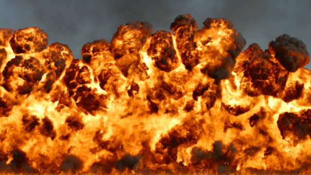 Ilustrasi ledakan. Foto: yenwen/Getty Images
