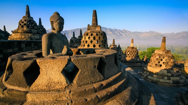 Ilustrasi Candi Borobudur. Foto: Andras Jancsik/Getty Images