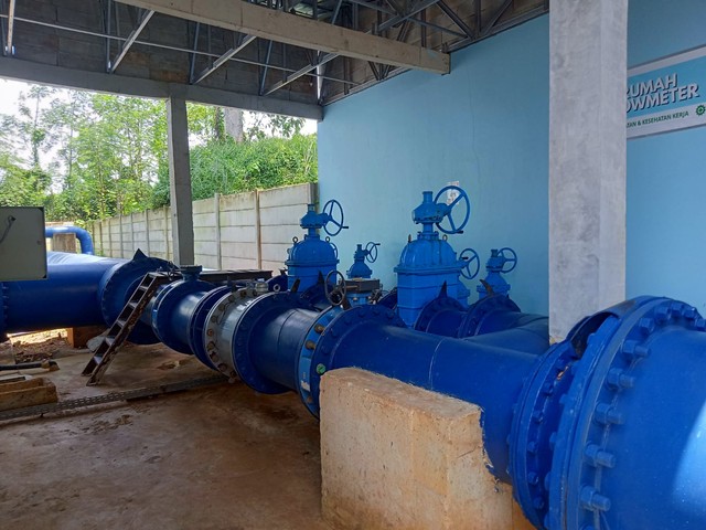 Jaringan pipa di reservoir SPAM di Kecamatan Rajabasa Bandar Lampung, Kamis (27/1) | Foto : Sidik Aryono/Lampung Geh