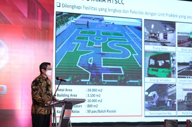 Peresmian fasilitas Hino Total Support Customer Center (HTSCC) di Purwakarta, Jawa Barat. Foto: PT Hino Motors Sales Indonesia