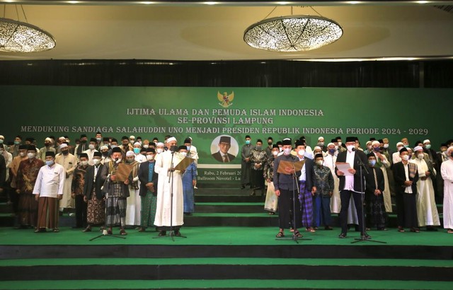 Ijtima Ulama di Lampung mendeklarasikan dukungan kepada Sandiaga Uno maju sebagai calon presiden di Pilpres 2024, Rabu (2/2/2022).  Foto: Dok. Istimewa