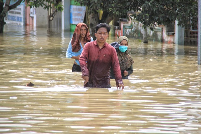 Banjir di Aceh Utara. Foto: Azwar Ipank untuk acehkini 
