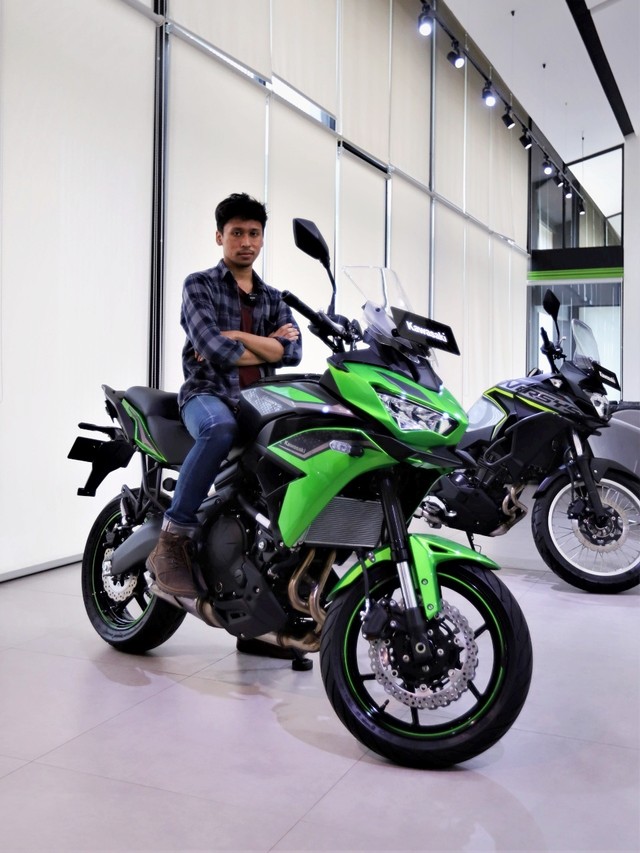 Kawasaki Versys 650 edisi 2022. Foto: Muhammad Ikbal/kumparan