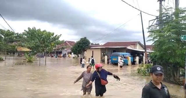 Banjir yang terjadi di Kota Jambi pada akhir tahun 2020. (Foto: Jambikita)