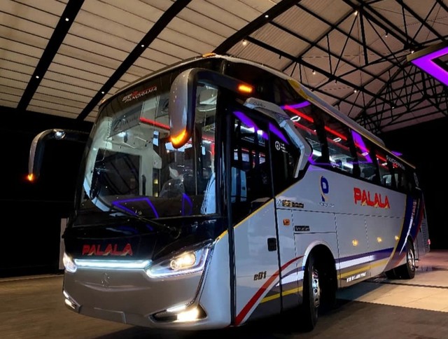 Bus baru PO Palala berbodi single glass. Foto:  Instagram Karoseri Laksana.