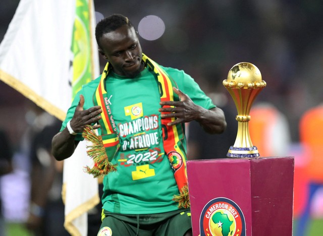 Ekspresi Sadio Mane usai bawa Senegal juara Piala Afrika. Foto: Mohamed Abd El Ghany/REUTERS
