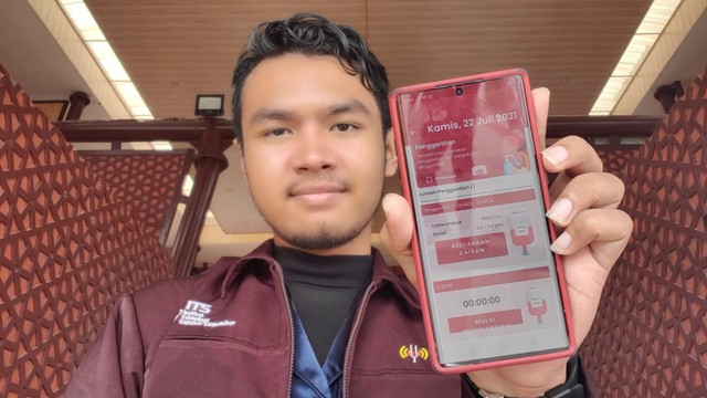 Tampilan aplikasi SahabatCAPD karya tim mahasiswa ITS untuk bantu pasien Gagal Ginjal Kronis (GGK).