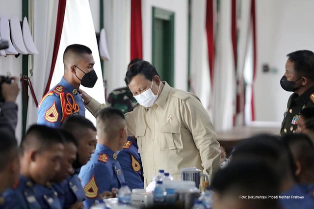 Menhan Prabowo Subianto kunjungi Akademi Militer. Foto: Dok. Biro Humas Setjen Kemhan