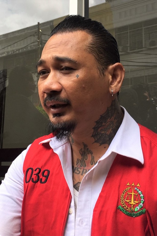 Jerinx SID di Pengadilan Negeri Jakarta Pusat, Senin (7/2). Foto: Giovanni/kumparan