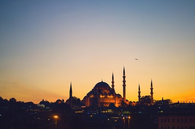 Ilustrasi Hukum Ibadah Umrah adalah. Foto: freepik.com