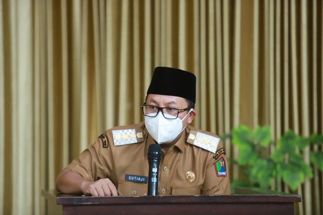 Wali Kota Malang, Drs H Sutiaji saat menjadi keynote speaker dalam Musrenbang RKPD tingkat Kecamatan Sukun tahun 2023. Foto: dok