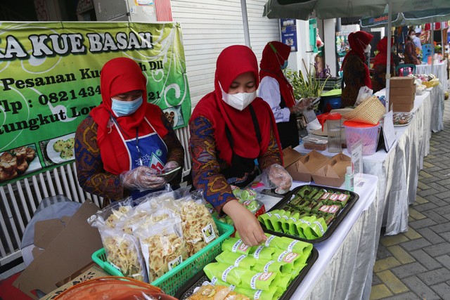 Wisata Kampung Kue di Rungkut Buka Mulai Jam 3 Pagi