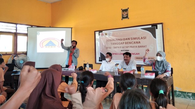 Penyampaian Materi oleh BPBD Lombok Tengah