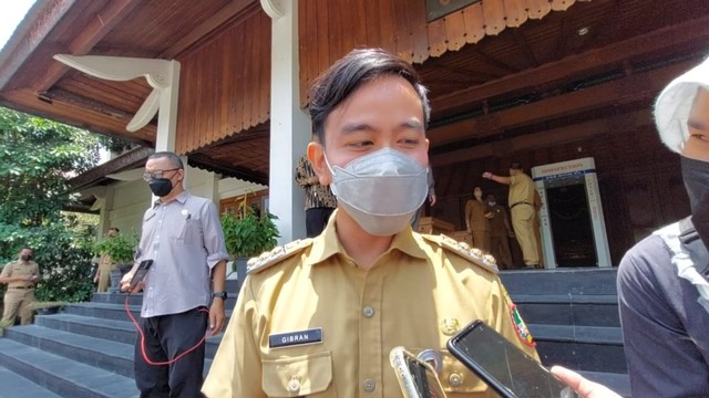 Jadi Wali Kota Solo Dan Hartanya Naik Rp 4 Miliar, Gibran: Habis Beli ...