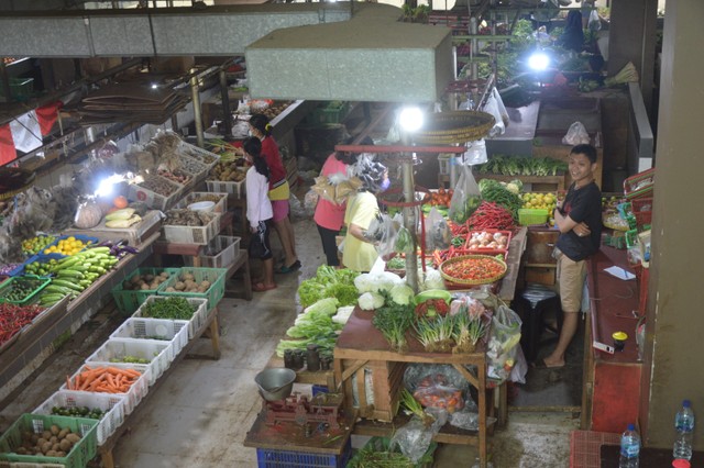 Situasi dan kondisi pasar tradisional. Foto: Nisa Nurazizah