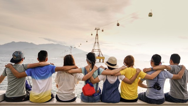 Hal yang Dimaksud dengan Pergaulan adalah Kehidupan Bermasyarakat, Foto: Unsplash/Duy Pham