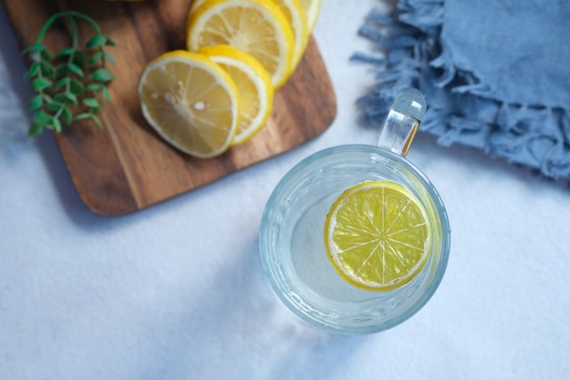 Kekurangan vitamin C membuat kesehatan tubuh jadi terganggu. Foto: Unsplash