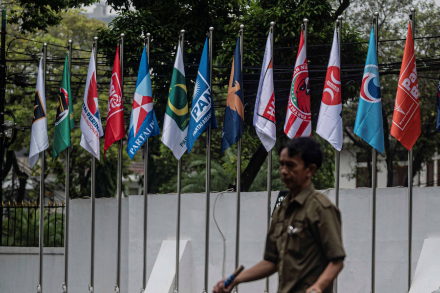 CSIS: Calon di Pilkada Banyak Dipengaruhi Konsensus Elite, Kualifikasi Tak Jelas - kumparan.com