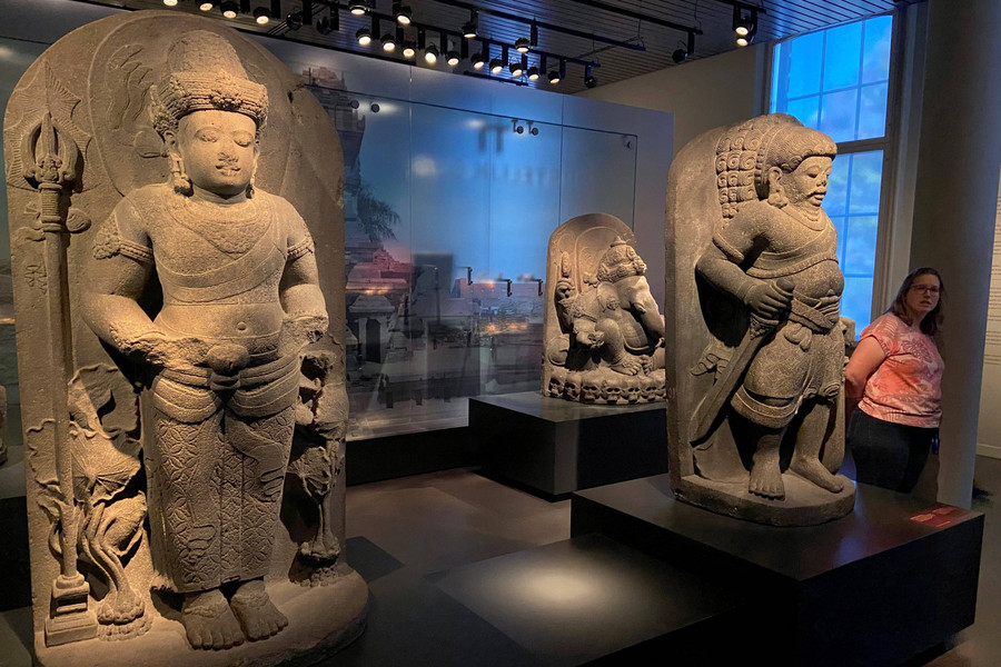 Belanda Kembalikan 4 Patung Hindu-Buddha Jawa dan 284 Artefak Bali ke Indonesia - kumparan.com