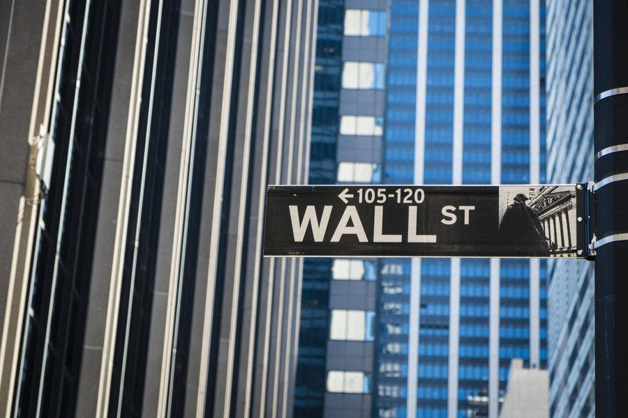 Wall Street Ditutup Melemah, Investor Ada yang Ragu Suku Bunga Turun Lagi - kumparan.com