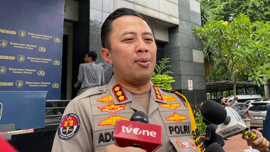 Polisi Beberkan Modus Lain Pegawai Konter HP Pakai Data Pelamar untuk Pinjol - kumparan.com