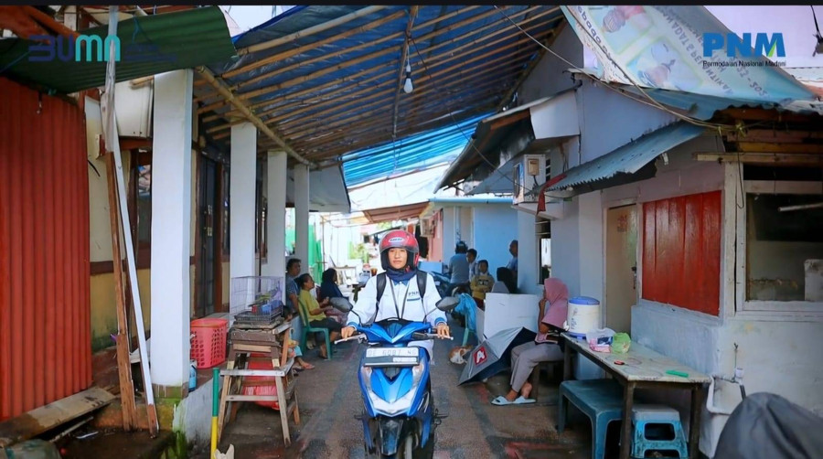 AO PNM Bawa Semangat Juang Silat ke Nasabah Mekaar - kumparan.com