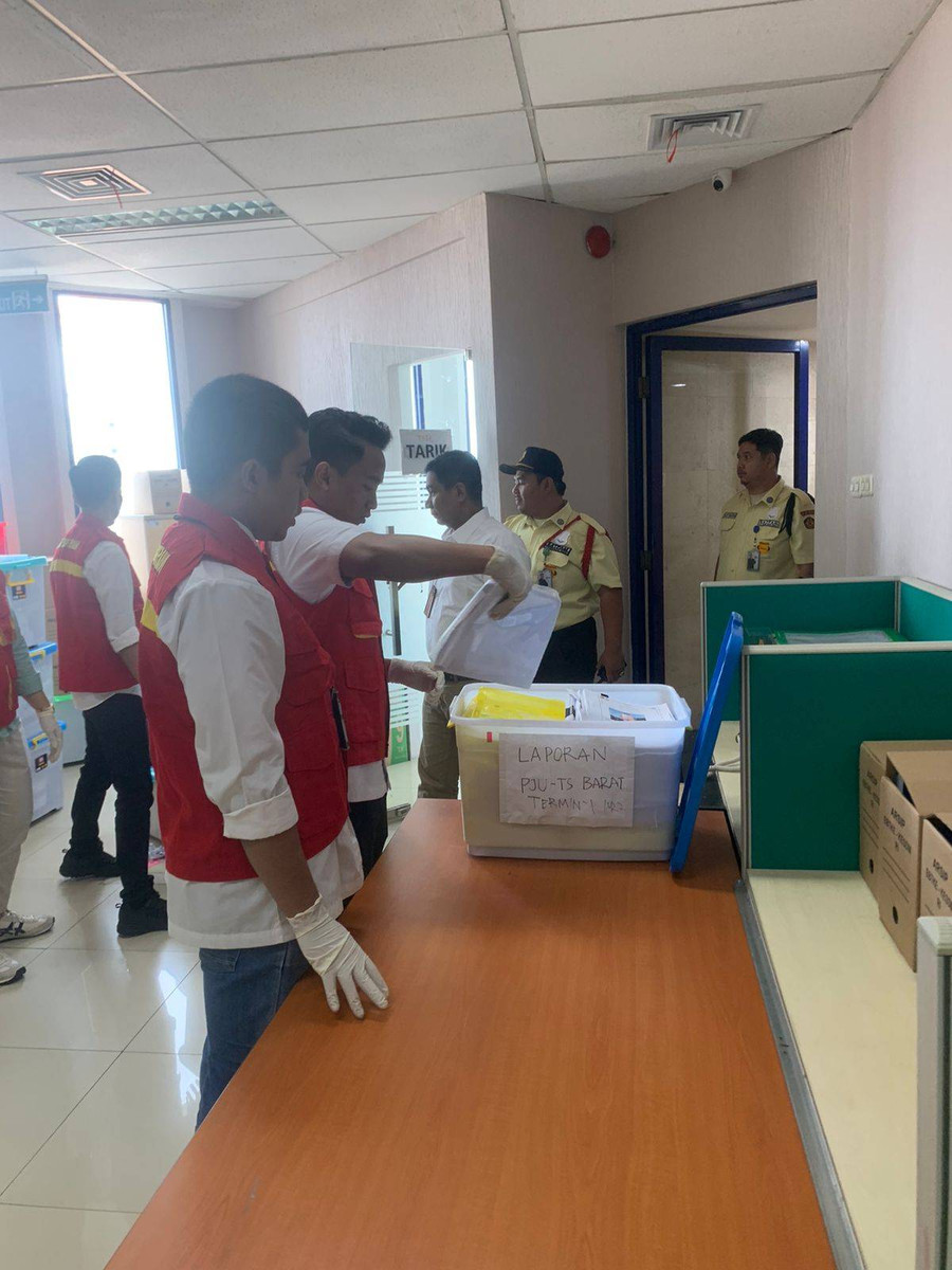 Bareskrim Sita Dokumen-HP di Kasus Dugaan Korupsi Proyek PJUTS Ditjen EBTKE - kumparan.com