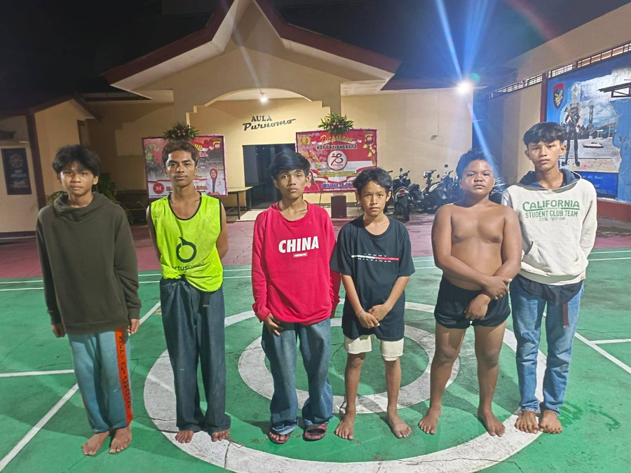 Polisi Amankan 6 Anak di Pontianak yang Janjian Tawuran via DM Instagram - kumparan.com