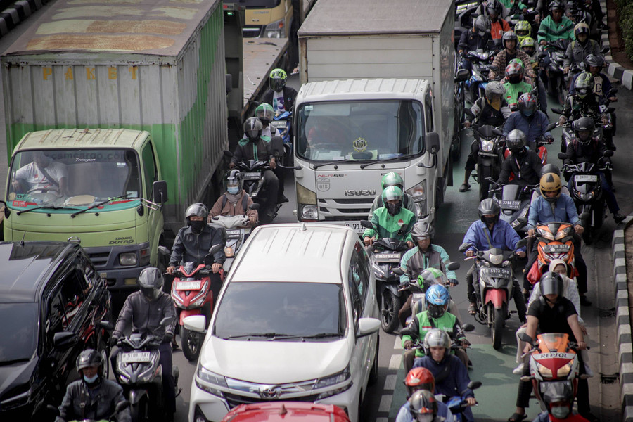 Foto: Pemprov Jakarta Mulai Susun Perda Pembatasan Kendaraan Pribadi - kumparan.com
