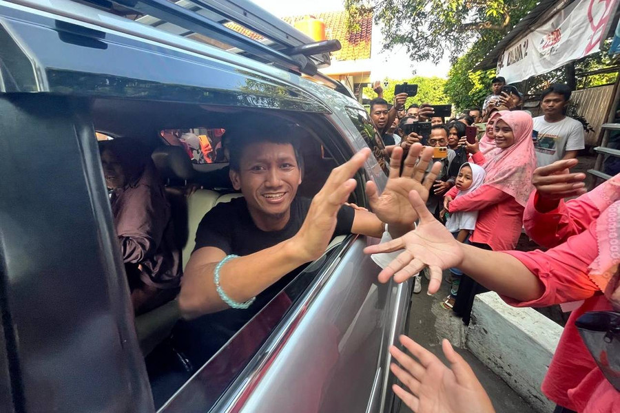 Foto: Bak Artis, Pegi Setiawan Disambut Lautan Manusia - kumparan.com