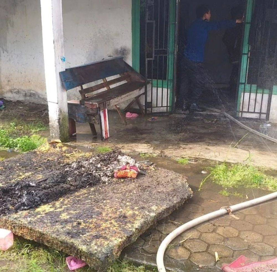 ODGJ di Lubuklinggau Bakar Rumah Sendiri - kumparan.com