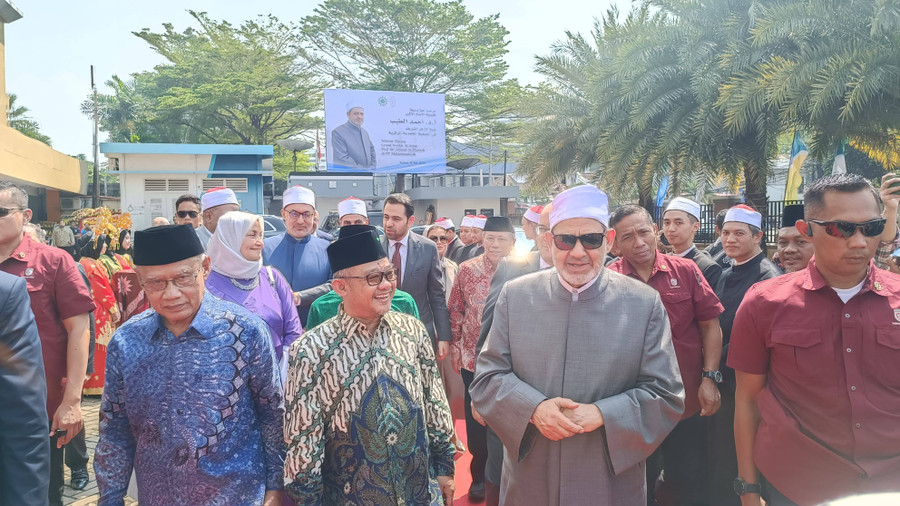 Haedar Nashir Bangga Bisa Terima Grand Syekh Al Azhar di Kantor PP Muhammadiyah - kumparan.com
