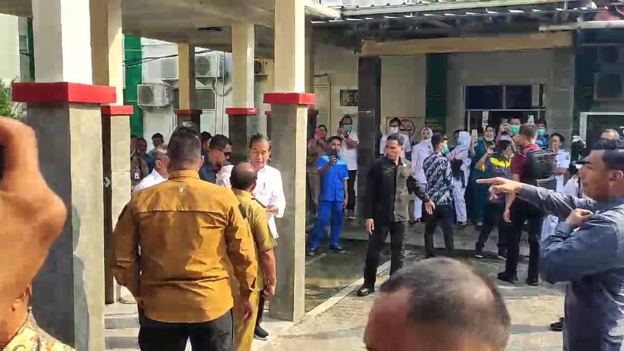 Presiden Jokowi Tinjau Fasilitas RSUD Bob Bazar Lampung Selatan - kumparan.com