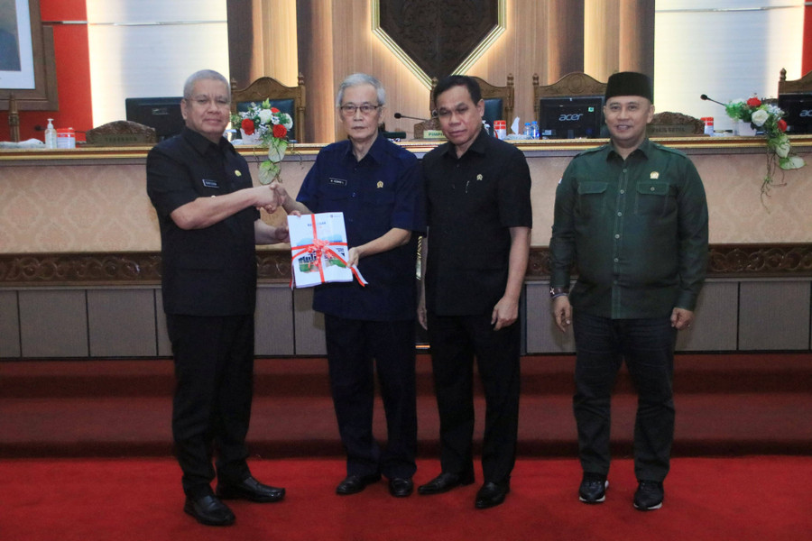 Wilayah Kalbar akan Dibagi Jadi 5 Klaster, DPRD Sambut Baik - kumparan.com