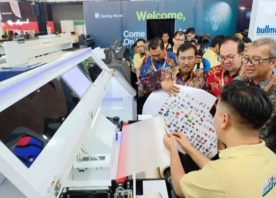 250 Perusahaan Percetakan Pamer Teknologi Printing Terkini di Surabaya - kumparan.com