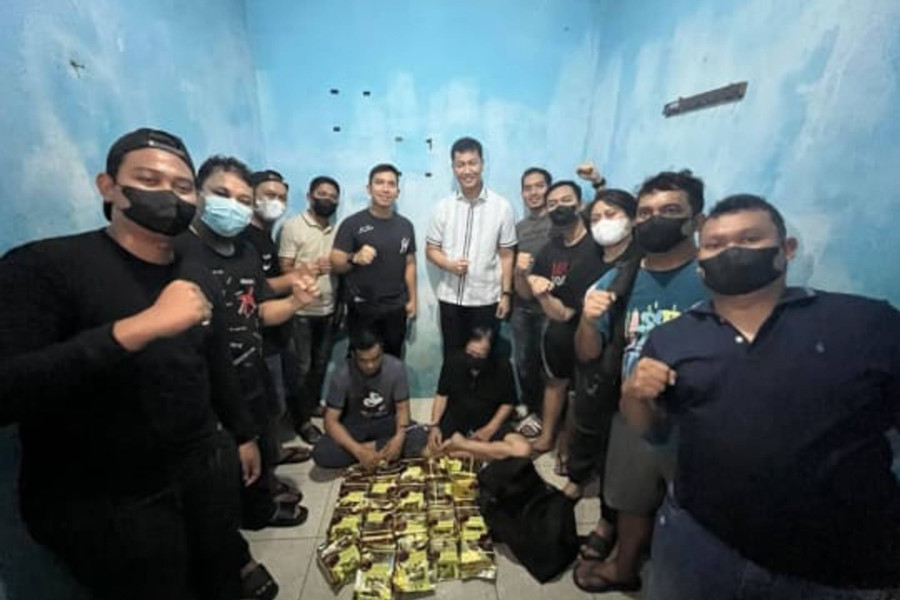 Polda Metro Gerebek Kontrakan di Tangerang yang Simpan 20 Kg Sabu - kumparan.com