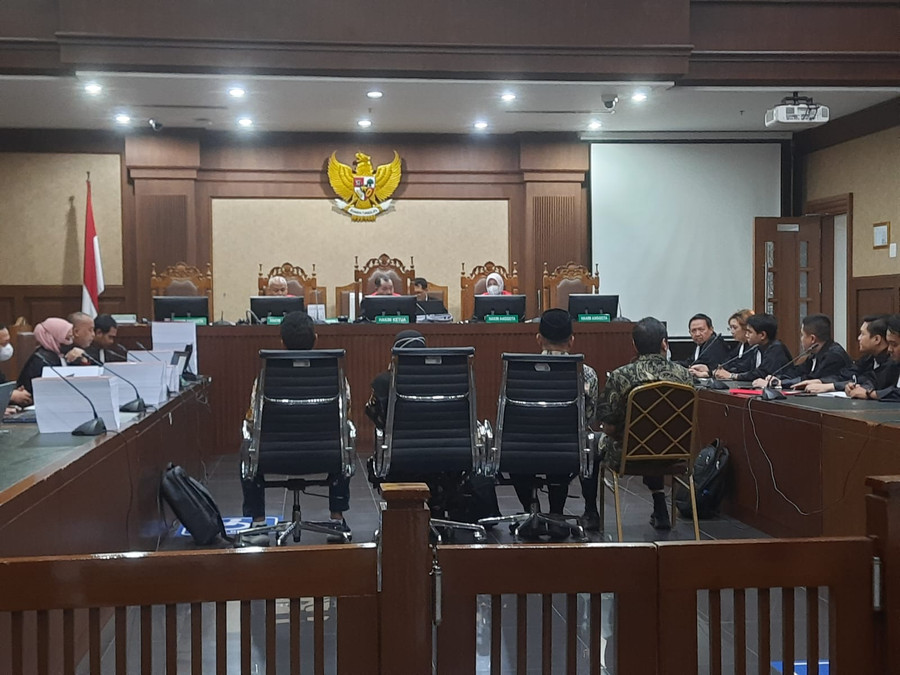 Penasihat Hukum Yakin Eks Dirut & Ketua Lelang JJC Bebas Tuduhan Korupsi Tol MBZ - kumparan.com
