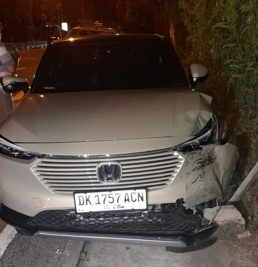 WN Inggris di Bali Tabrak 3 Kendaraan, Dikejar Warga: Bau Alkohol dari Mulutnya - kumparan.com