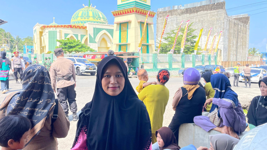 Sambut Kedatangan Presiden Jokowi Warga di Kota Agung Gelar Makan Gratis - kumparan.com