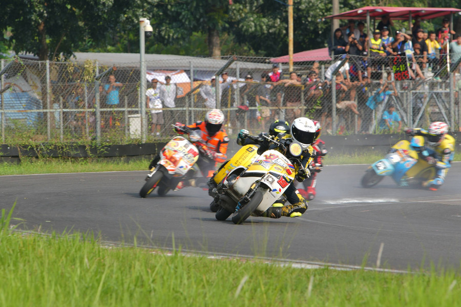 Balapan Vespa Scooter Prix 2024 Round 1 Sukses Digelar, Diikuti 200 Pebalap Muda